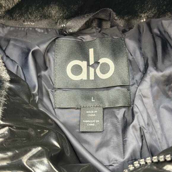 🆕 ALO YOGA 🧿 NWOT Snomoto Puffer Jacket, Black Patent Finish - Sz L / US 12-14 - Picture 15 of 16